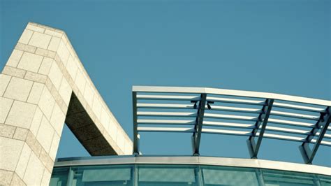 Easy Modifications to Improve the Appearance of Aluminum Awnings