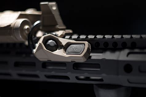 AXON™ M-LOK® Mounting Kit - UNITY Tactical