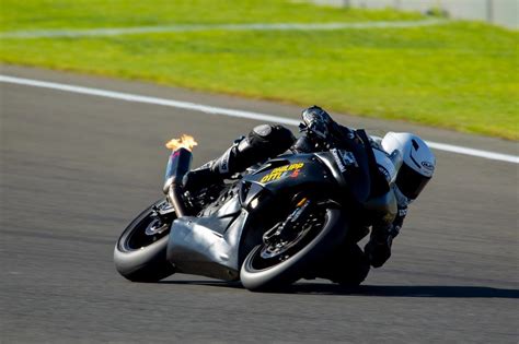 Erster Supersport Test für Philipp Öttl AMC Sachsenring