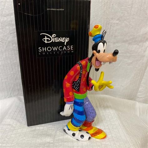 Disney BRITTO Goofy 85th Anniversary Figurine S