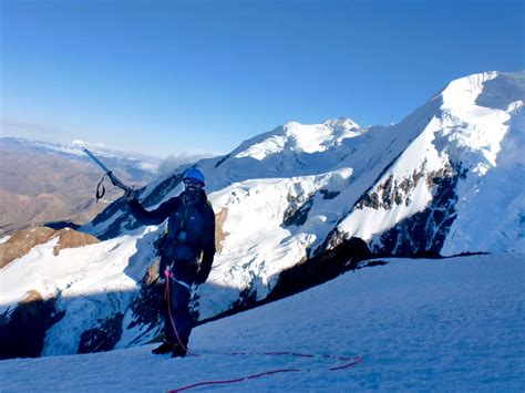 Climbing Illimani M Days The Guardian Of La Paz