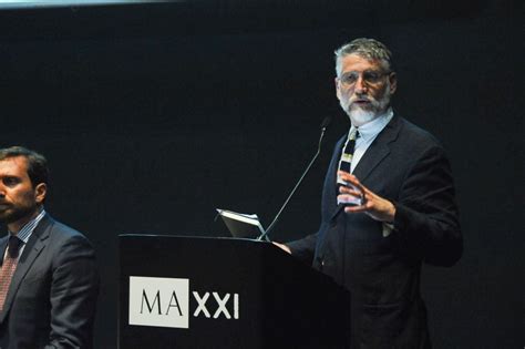 Le Reazioni Al Caso Giuli Sgarbi Al Maxxi Lettera43