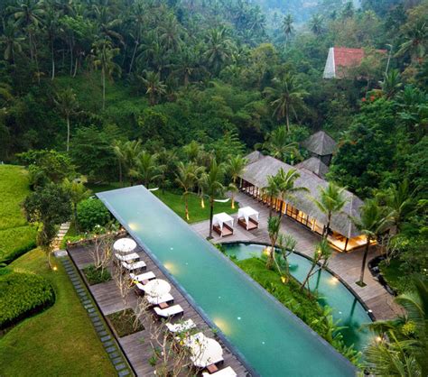 21 Resorts and villas in Bali with the most spectacular infinity pool and magical views!