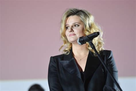 Zofia Zborowska pozuje w bikini i mówi o swoich kompleksach Kilka miesięcy temu bałabym się