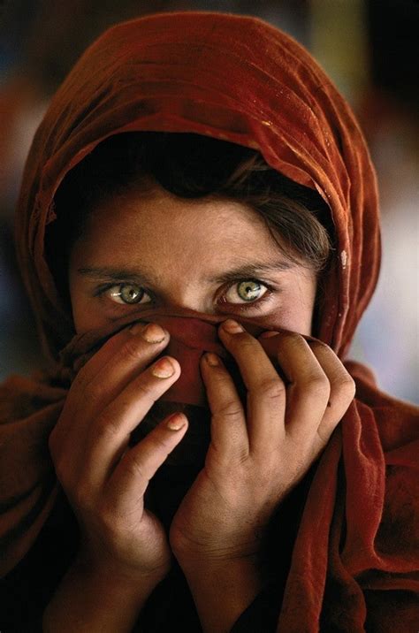 Steve McCurry - "The Afghan Girl" Sharbat Gula at 1stDibs | steve ...