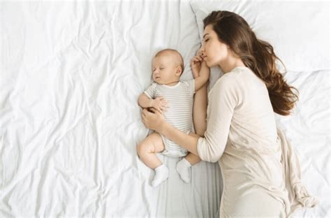 The Pros And Cons Of Co Sleeping With Your Baby Your Coffee Break