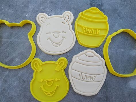 Detail Winnie The Pooh Hunny Cookie Jar Koleksi Nomer 57