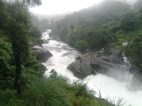 7 Most Beautiful Waterfalls in Kerala - Paradise Holidays - Blog