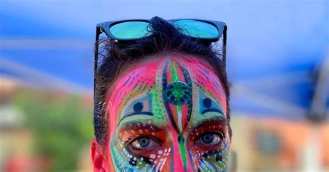 Models Take City By Storm As They Strip Completely Naked With Wild Bodypaint Designs Daily Star