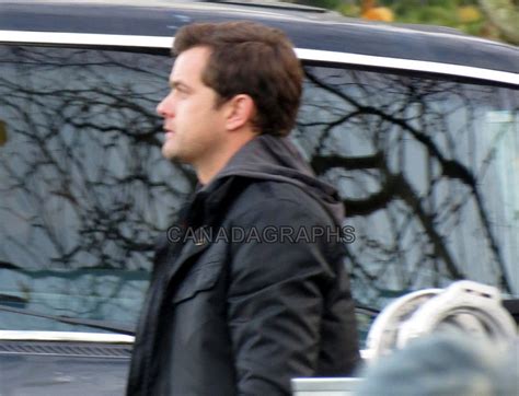 Fringe Finale set photos part 3 - Moderate Spoiler - CANADAGRAPHS