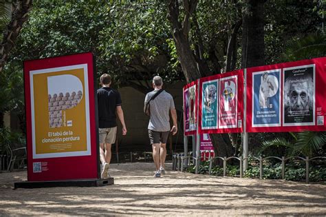 45 años de EL PERIÓDICO exposición en el Palau Robert FOTOS