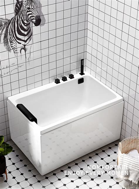 Small Tubs For Small Bathrooms Homyracks