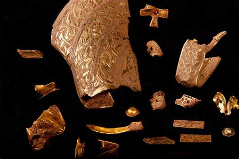 Staffordshire Gold: More Fragments Of Anglo Saxon Hoard Discovered ...