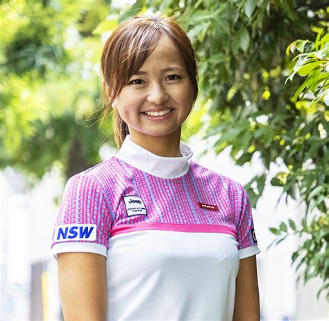 女子ゴルフ 荒川侑奈選手 Nsw