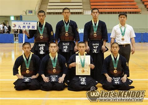 マスク・ド・ケンドー On Twitter 高知インターハイ剣道 男子団体戦・結果！ 優勝 島原 二位 日章学園 三位 九州学院、育英