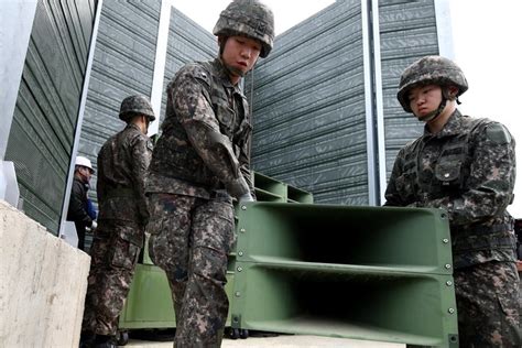 Las Dos Coreas Retiran Sus Torres De Altavoces De Propaganda En La Frontera