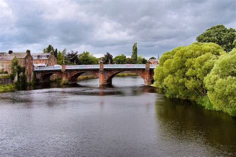 Buccleuch Street Bridge Dumfries New © David Dixon Cc By Sa20