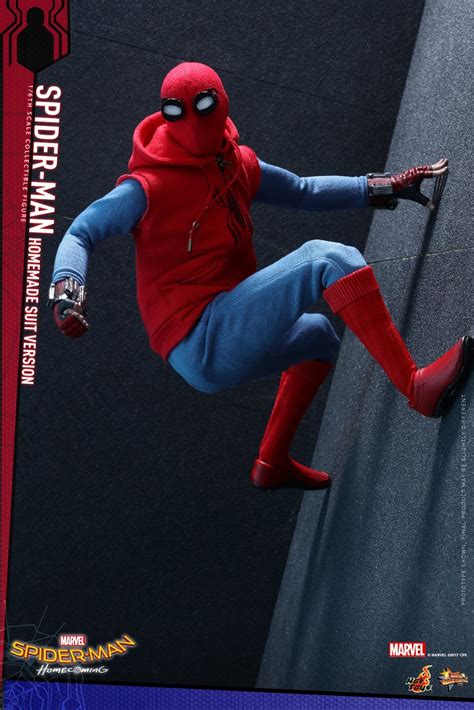 Hot Toys Divulga Imagens Do Primeiro Uniforme Do Homem Aranha De Tom Holland Universo Marvel