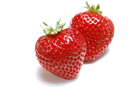 Pin de Dee Libis en my dream white strawberry wedding | Fresas ...