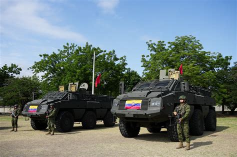 Manab Noboa Entrega Veh Culos T Cticos Y Blindados A Las Fuerzas