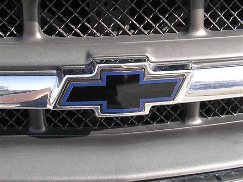 SS Style Front Chevy Emblem Decal - fits Chevrolet Trucks - TFB Designs