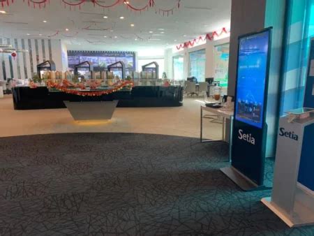 Touchscreen Floor Stand Kiosk For Setia Eco Cascadia Jb