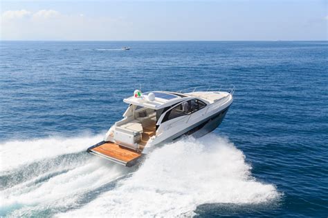 Inboard Boat Engines: Everything You Need to Know