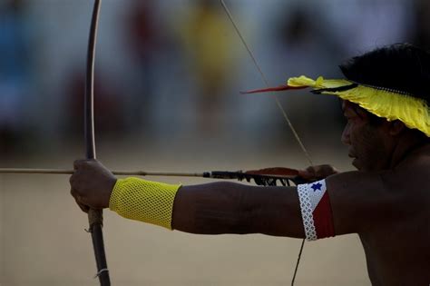 Fotos Indígenas disputam esportes nativos nos Jogos Mundiais dos Povos