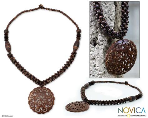 Coconut Shell Pendant Necklace Floral Medallion In 2021 Shell