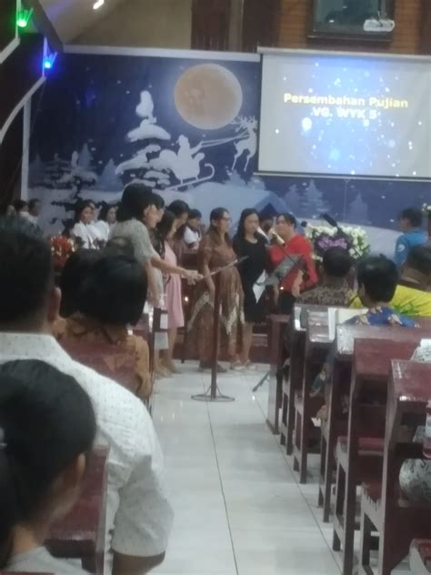 Ibadah Malam Kudus 24 Desember 2022 Di GKI Maranatha Malompo Nabire