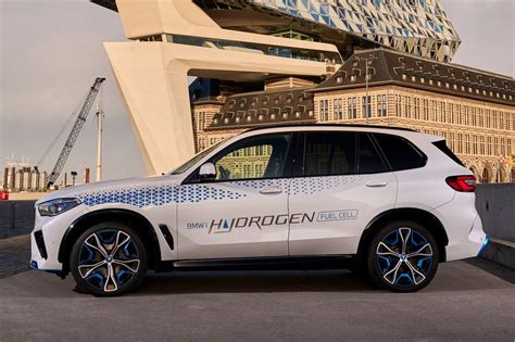 BMW IX5 Hydrogen Initial Review Makes Perfect Sense In The Right