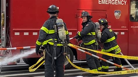 Fdny Box Fdny Quickly Operating At Small Con Ed Transformer