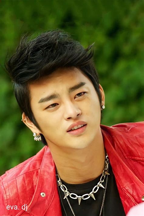 Pin By Teresa Smith On Seo In Guk Love Rain Seo In Guk Rain