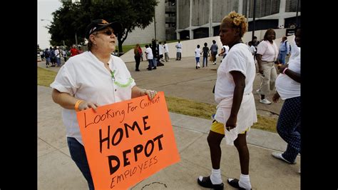 Photos: Astrodome welcomes thousands of Hurricane Katrina evacuees | khou.com