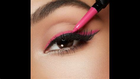 How To Step By Step Winged Eyeliner Tutorial Perfect Winged Eyeliner Eyeliner Hacks