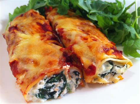 Ricetta Cannelloni Al Forno Con Ricotta E Spinaci RDD