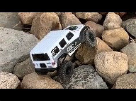 Axial Jeep Wrangler Scx First Time Rc Crawling Ever Pt Rc Rock