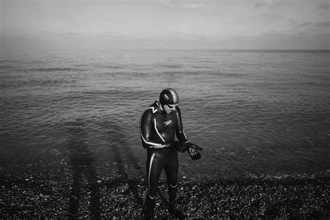 Kent Sea Swimmers, January 2019 — Kent Wedding Photographer