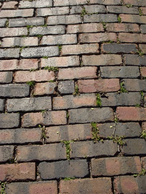 Get the Best Brick Driveway for you Home - Decorifusta