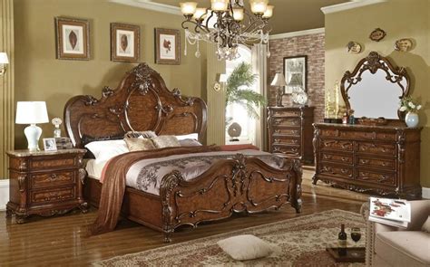 Venetian Traditional Style Bedroom Furniture