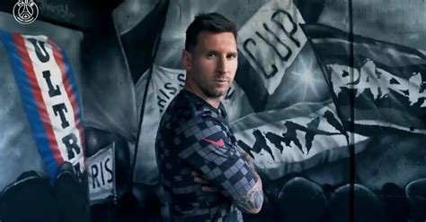 Con Lionel Messi Como Protagonista Psg Presentó Su Nueva Camiseta Infobae