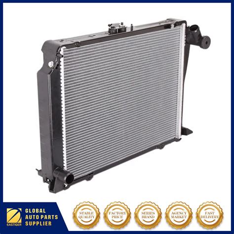 Engine Cooling Radiator For Toyota Hiace 89 05 3L 5L 4y 1rz Car Spare