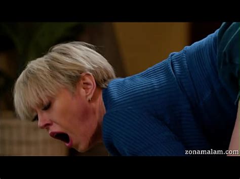 Dee MILF Gioco Per Due Giocatori XVIDEOS