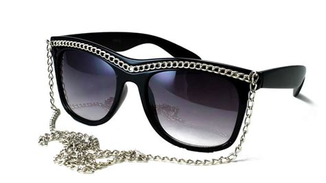 Jersey Shore Snooki S Sunglasses With Chain Shore Store