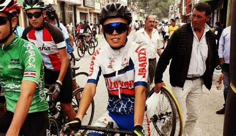 Luto En El Ciclismo Por La Muerte Del Joven Andr S Ar Valo