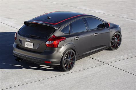 Ford Focus St White 2010