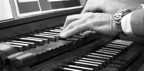 7 Types of Organ Music You Should Know About