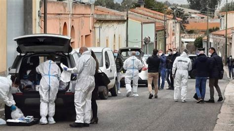 Uccise La Moglie A Martellate Condannato A Anni Di Carcere Nessun