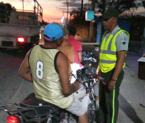 Digesett Fiscaliza Conductores Por Transitar Sin Luces