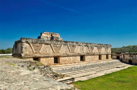 Vista Del Cuadr Ngulo De Las Monjas En El Rea Arqueol Gica De Uxmal